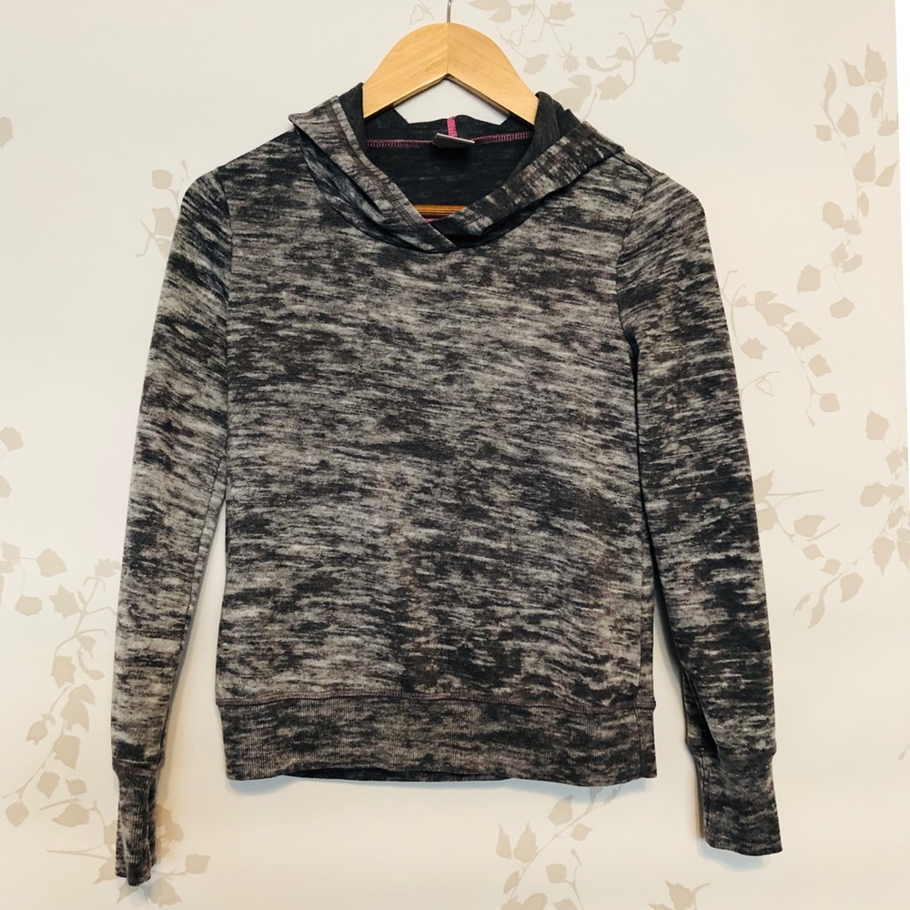 Zella Girl sweatshirt with cute open back detail!